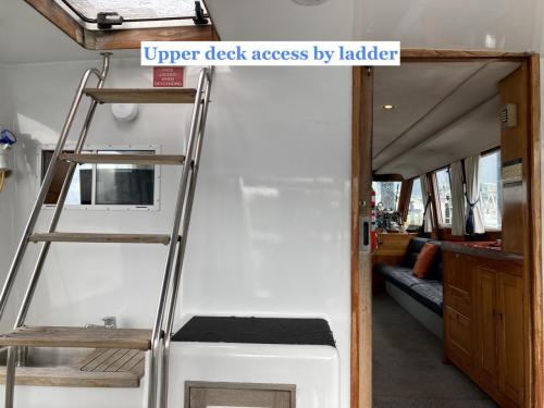 Charter Boat / Yacht - Barcarolle, Westhaven Marina, Z Pier (Auckland & Hauraki Gulf)